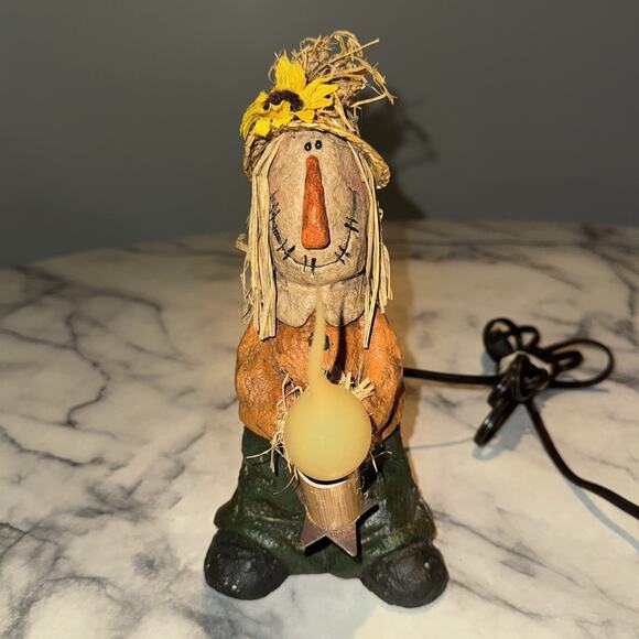 8" Halloween Fall Country Scarecrow Table Lamp Flicker Flame Light Farmhouse - Picture 1 of 7